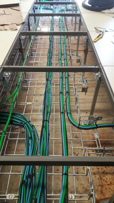 CALHA SOB PISO ELEVADO.jpeg